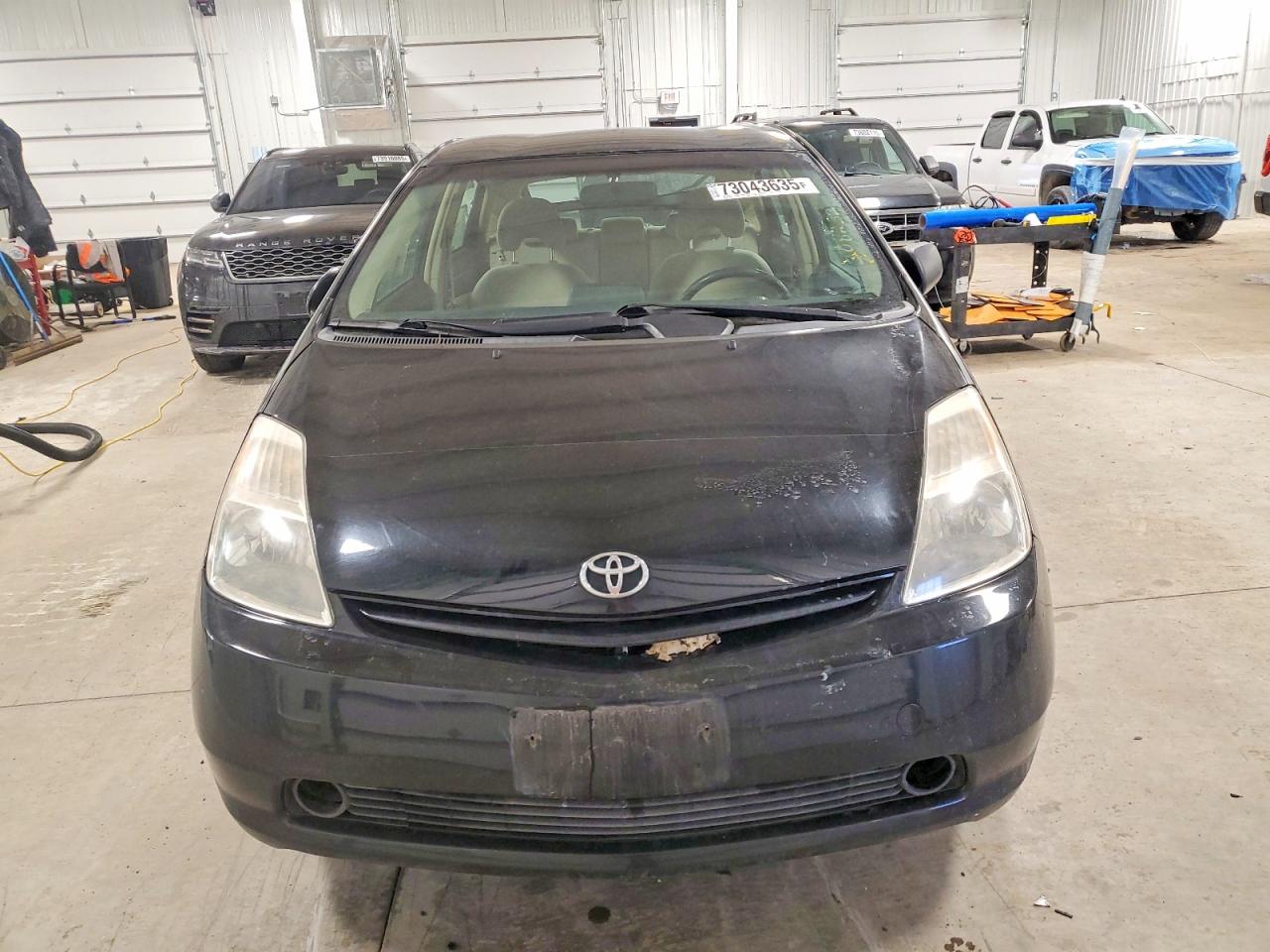 TOYOTA PRIUS 2004 — 6