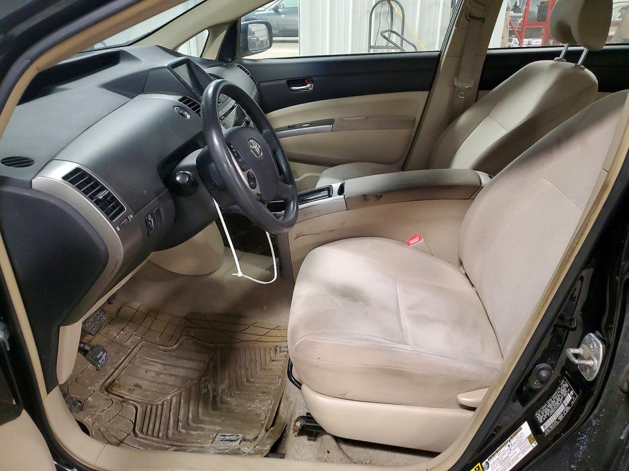TOYOTA PRIUS 2004 — 8