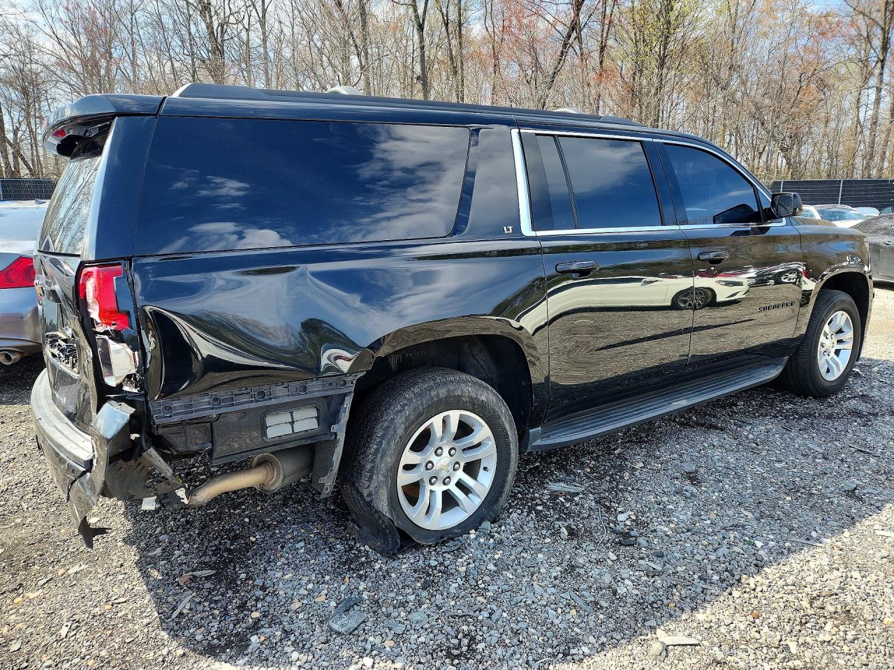 CHEVROLET SUBURBAN 2019 — 4