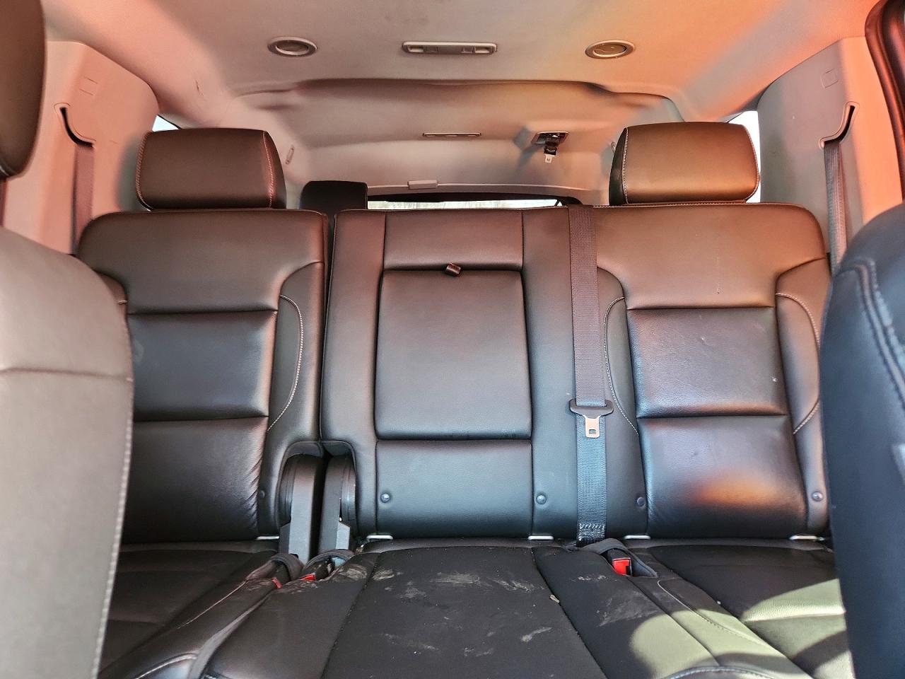CHEVROLET SUBURBAN 2019 — 11
