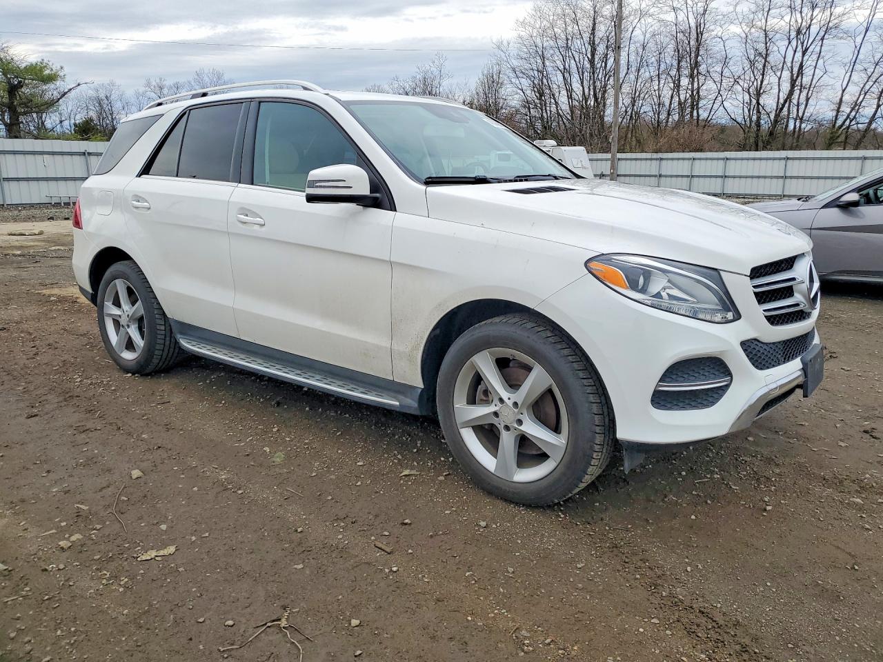 MERCEDES-BENZ GLE 2016 — 5