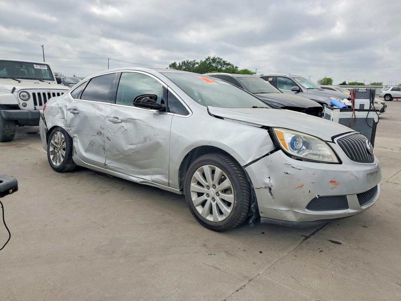 BUICK VERANO 2016 — 5