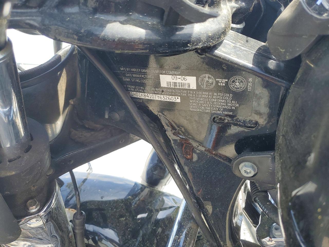 HARLEY-DAVIDSON FLHX 2007 — 10
