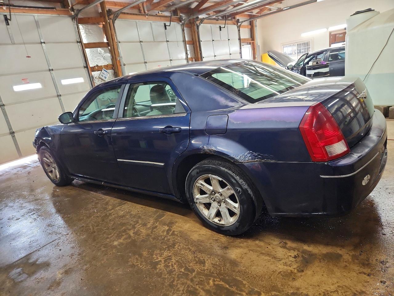 CHRYSLER 300 2006 — 3