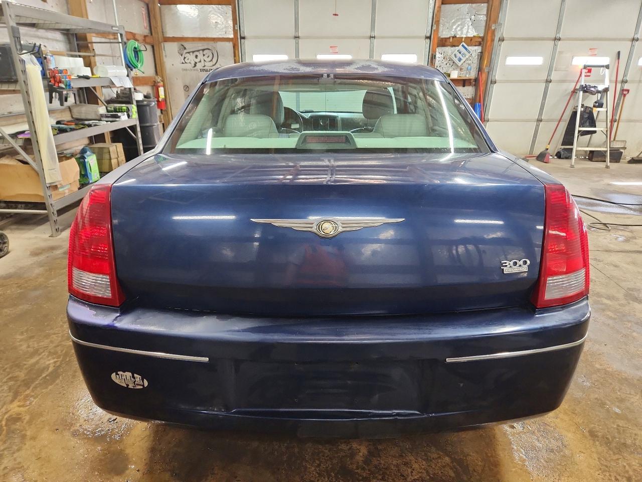 CHRYSLER 300 2006 — 7
