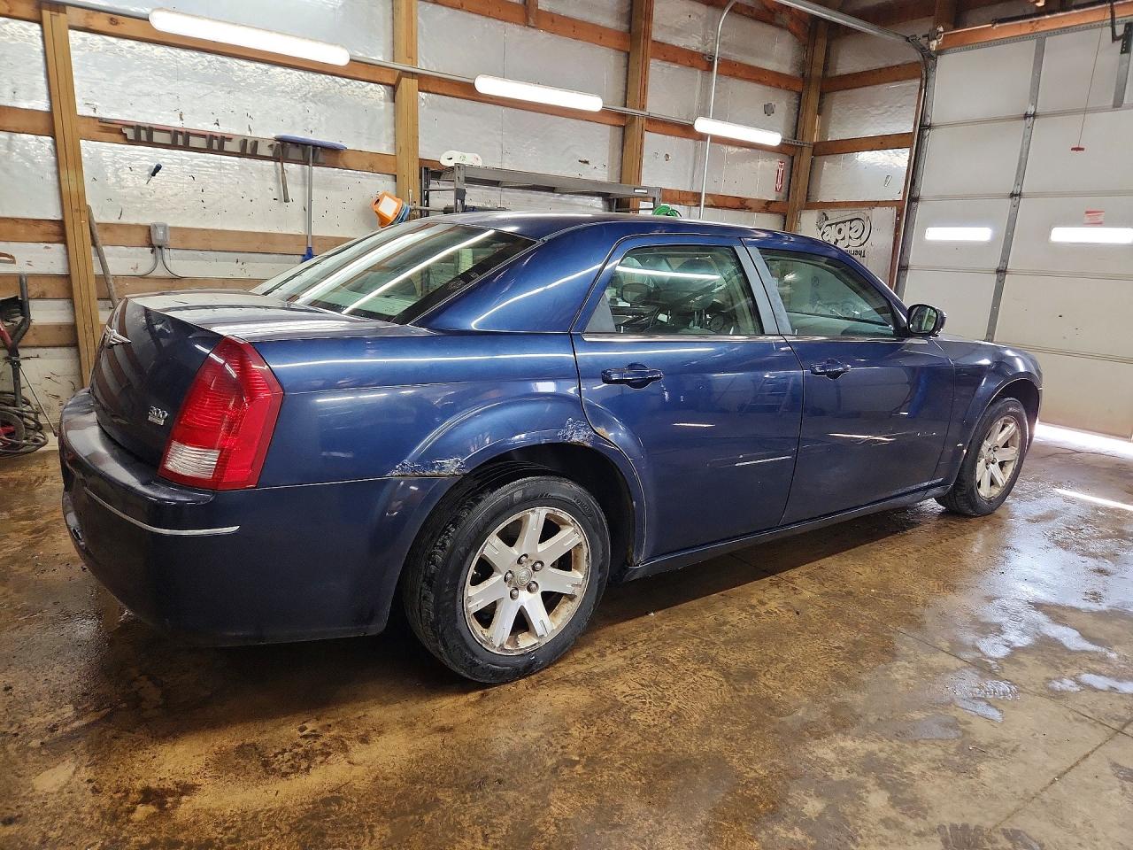CHRYSLER 300 2006 — 4