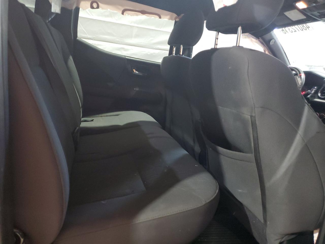 TOYOTA TACOMA 2018 — 11