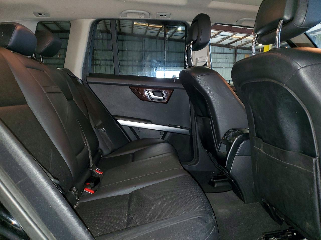 MERCEDES-BENZ GLK 2015 — 12