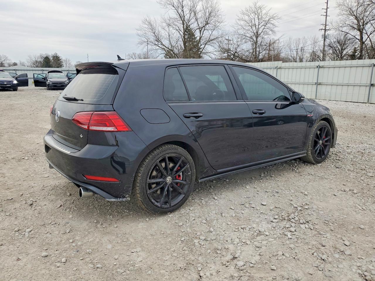VOLKSWAGEN GTI 2019 — 4