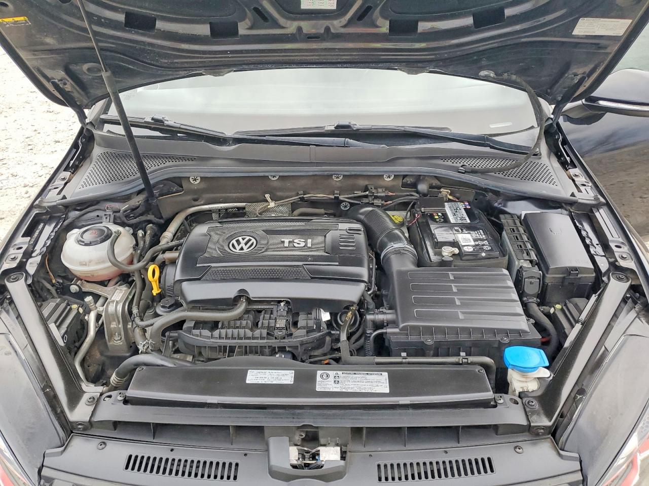 VOLKSWAGEN GTI 2019 — 12