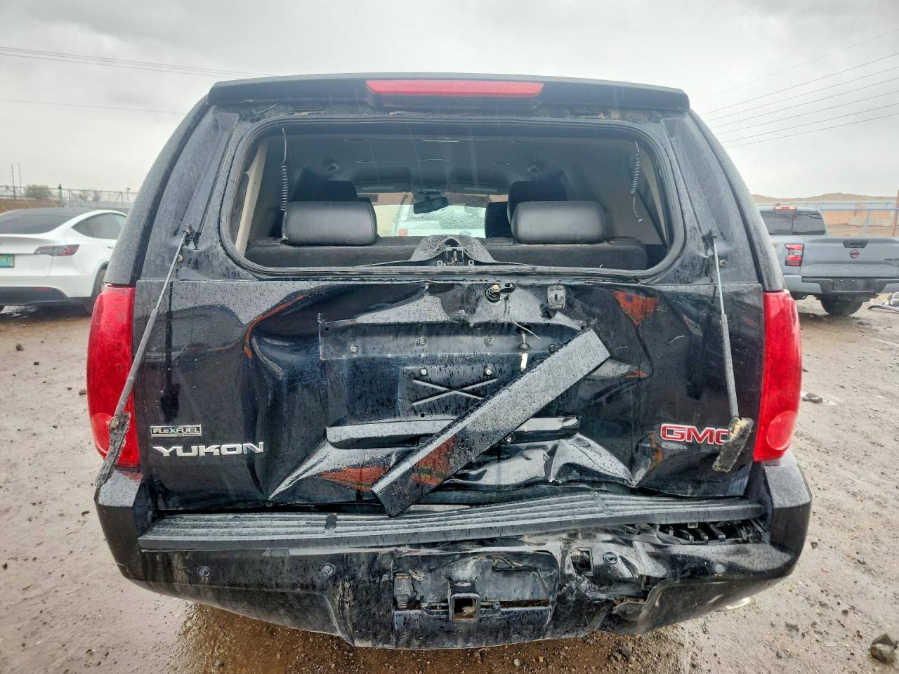 GMC YUKON 2012 — 7