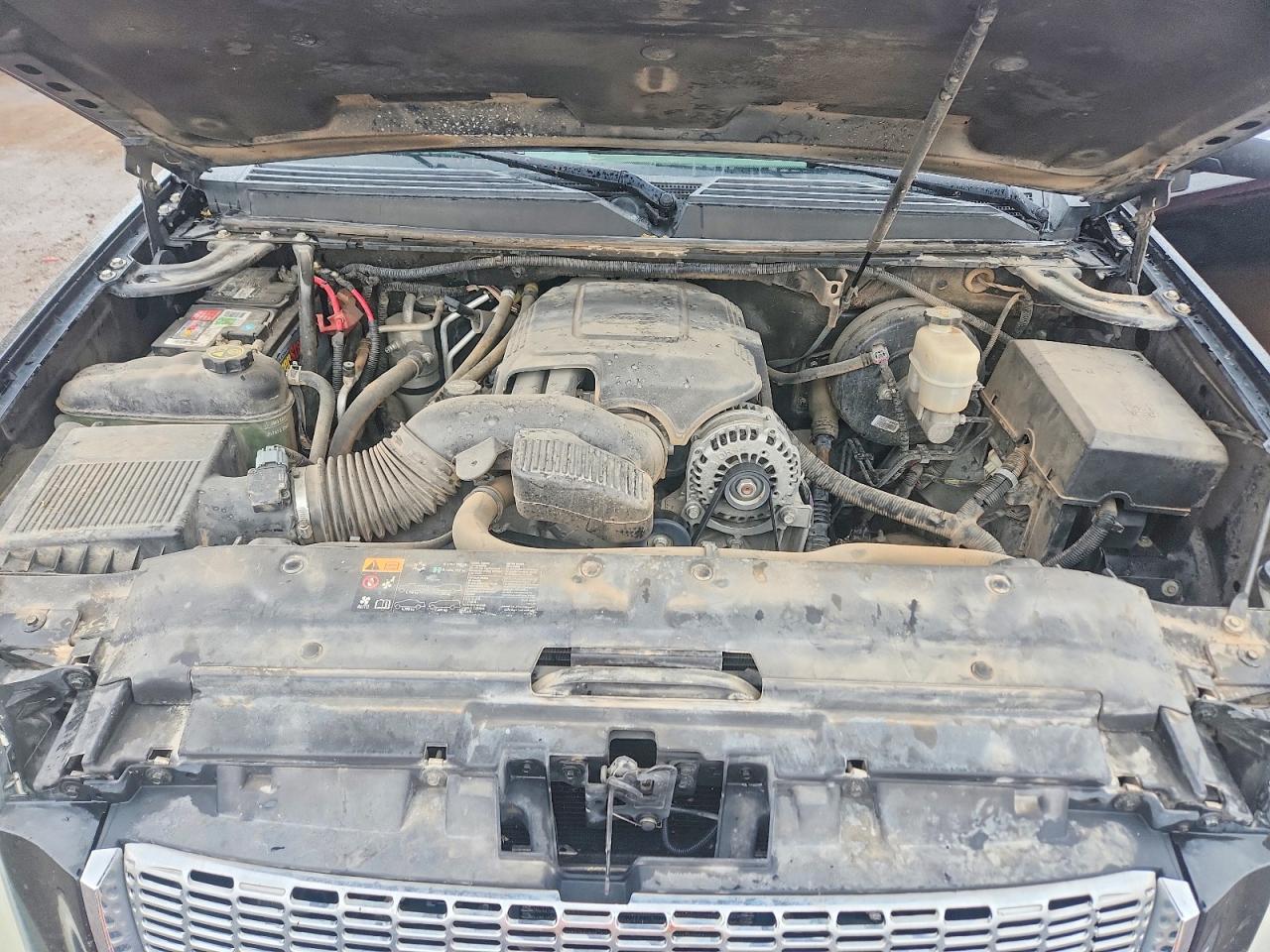 GMC YUKON 2012 — 13