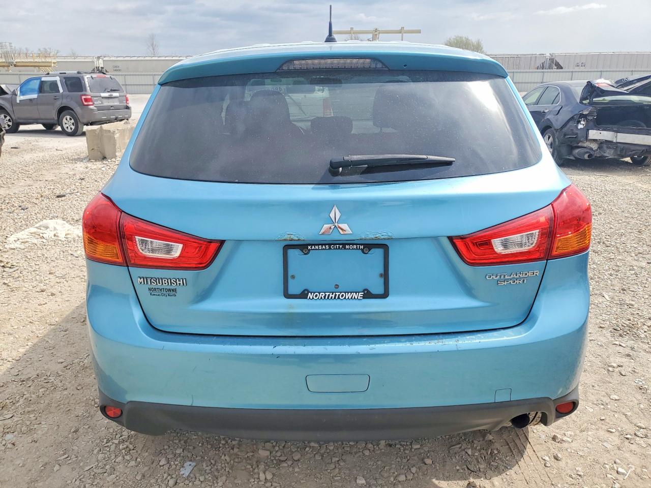 MITSUBISHI OUTLANDER SPORT 2014 — 7