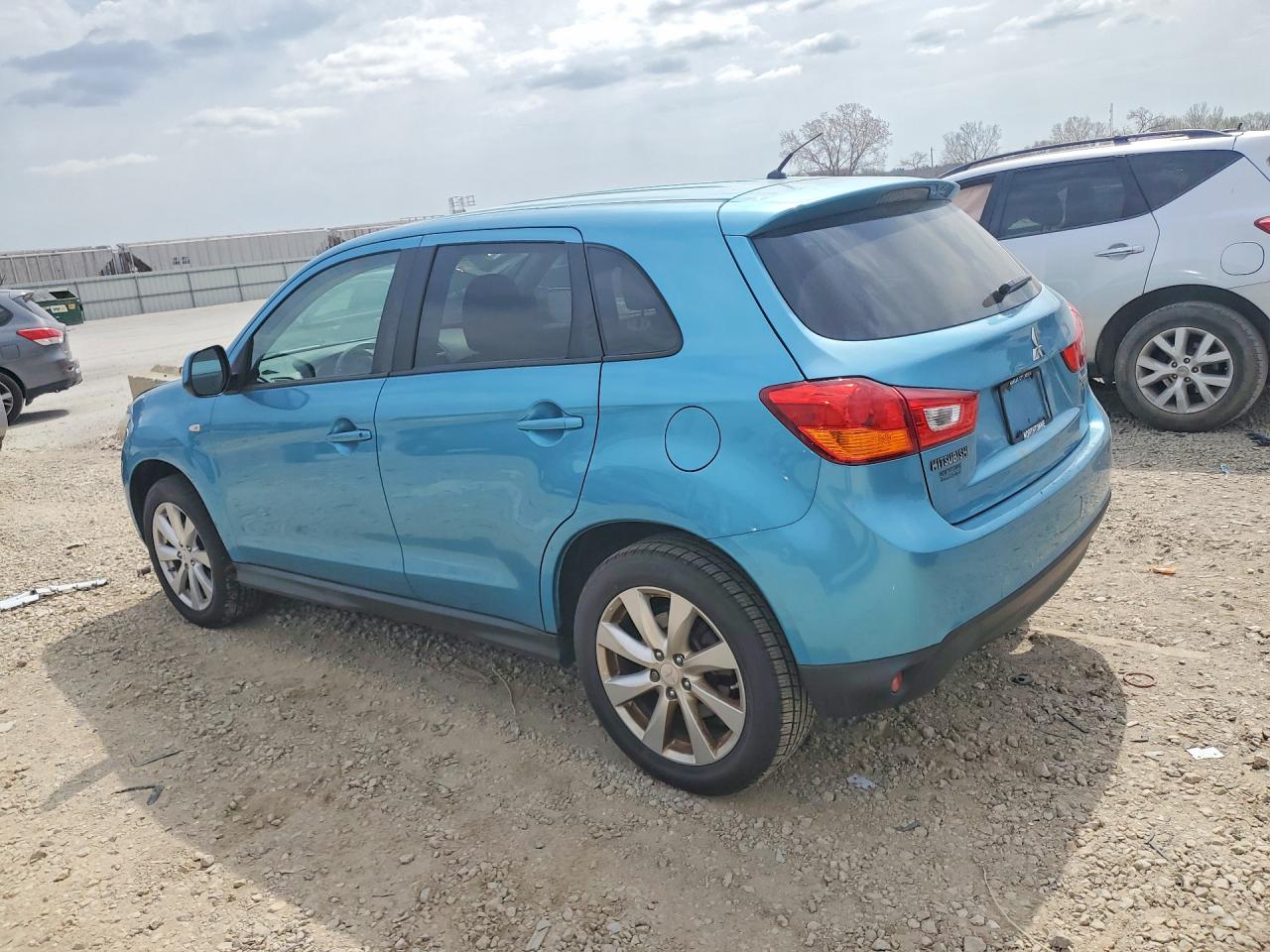 MITSUBISHI OUTLANDER SPORT 2014 — 3