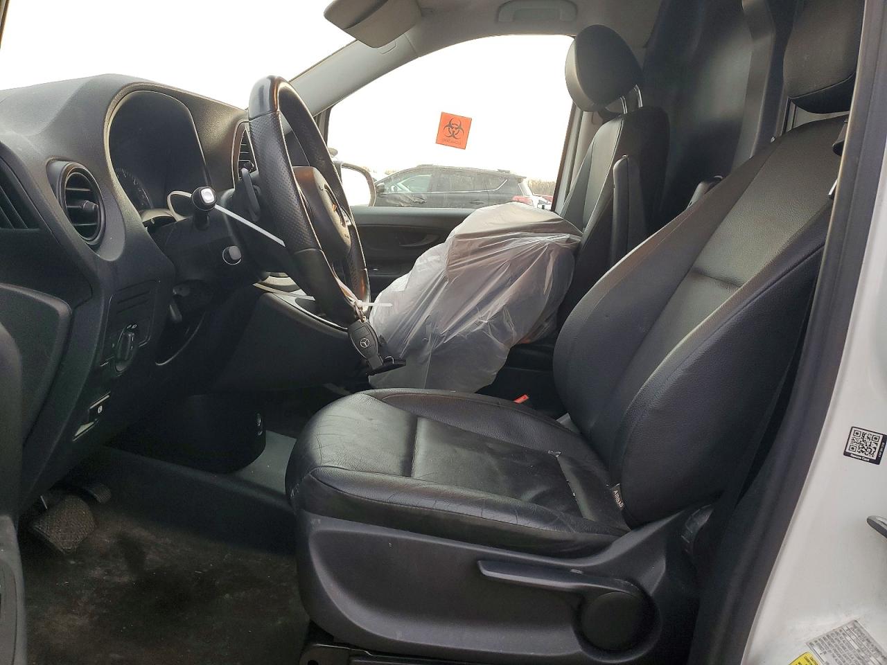 MERCEDES-BENZ METRIS 2017 — 8