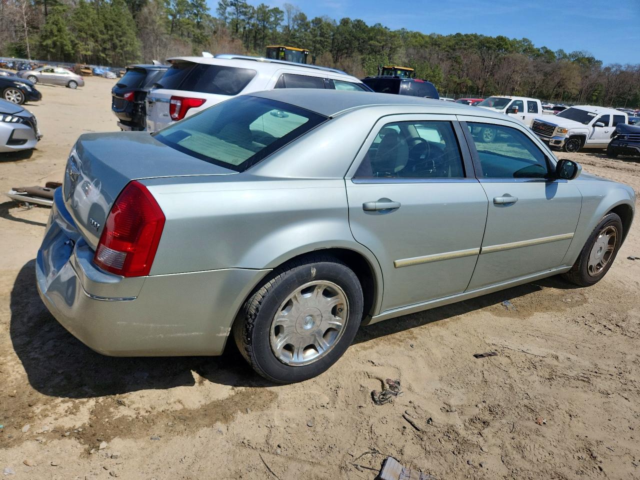 CHRYSLER 300 2006 — 4