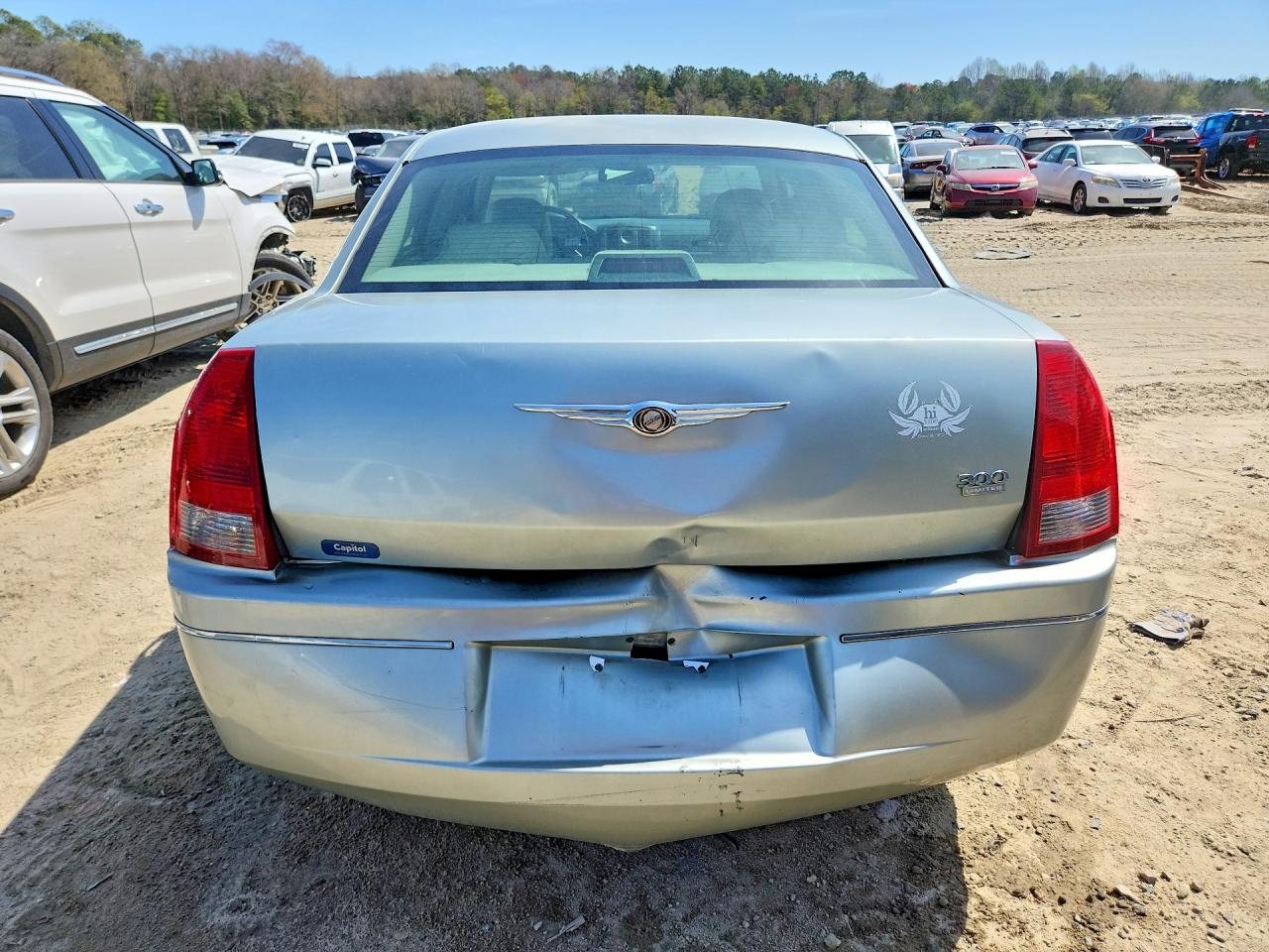 CHRYSLER 300 2006 — 7