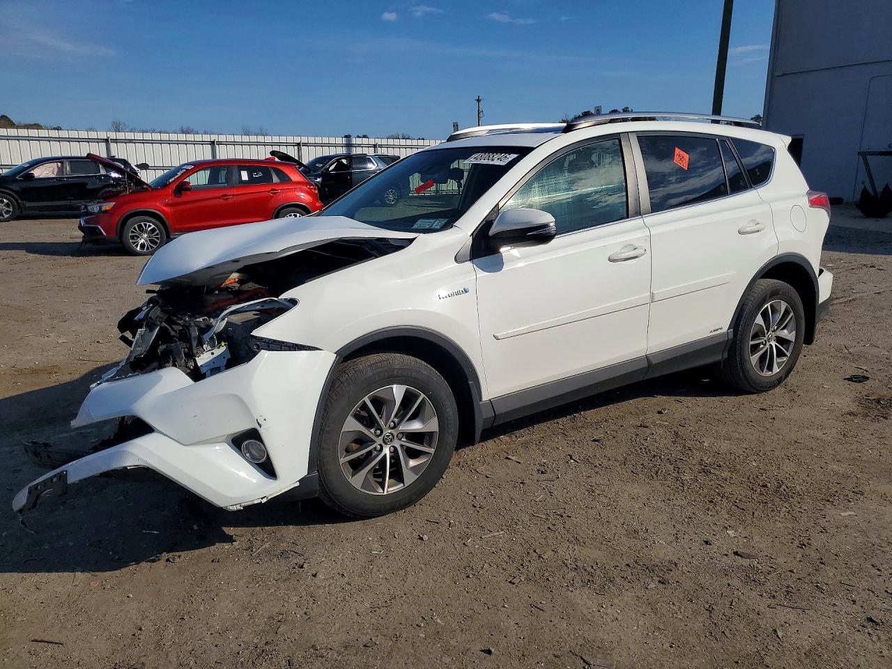 2017 TOYOTA RAV4 HYBRID XLE