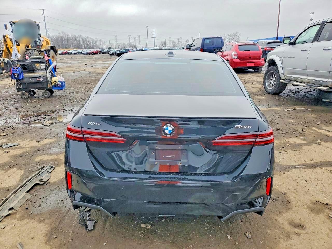 BMW 530 2024 — 7