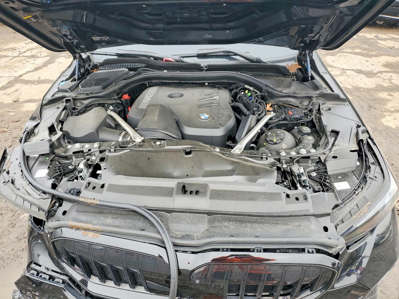 BMW 530 2024 — 12