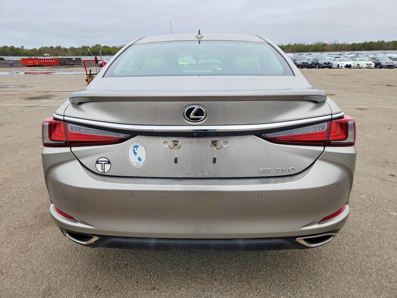 LEXUS ES 350 2020 — 7