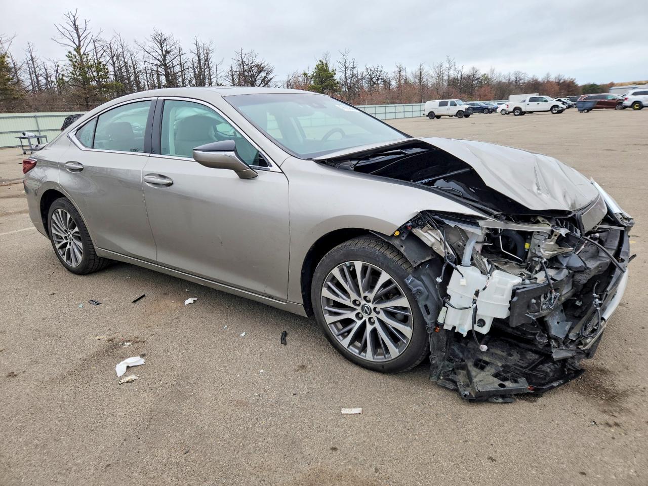 LEXUS ES 350 2020 — 5