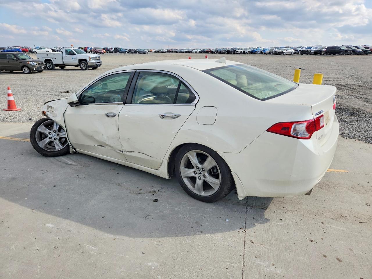 ACURA TSX 2010 — 3