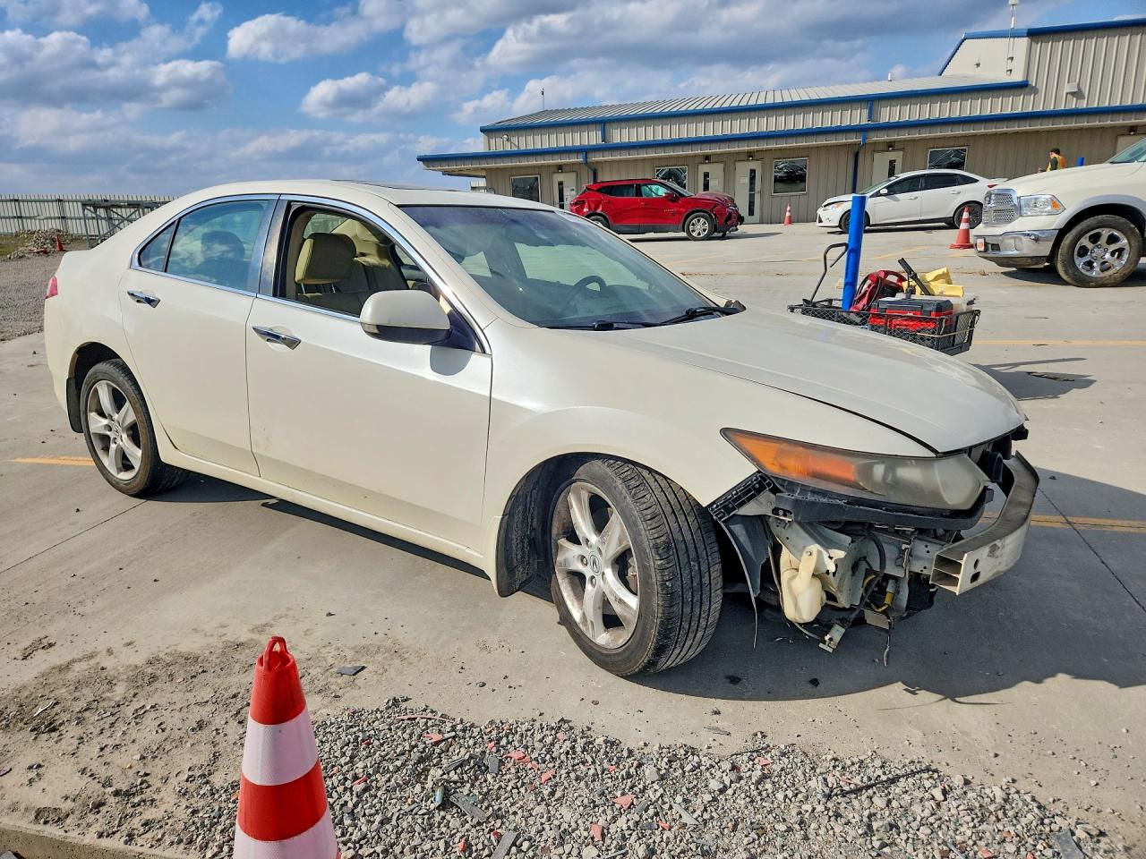 ACURA TSX 2010 — 5