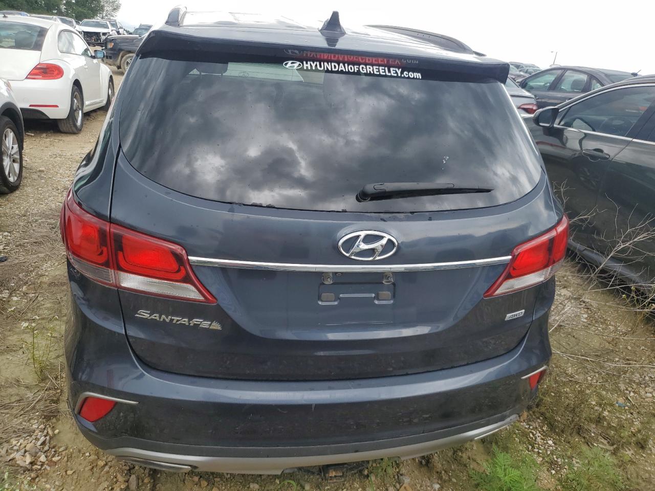 HYUNDAI SANTA FE 2017 — 7