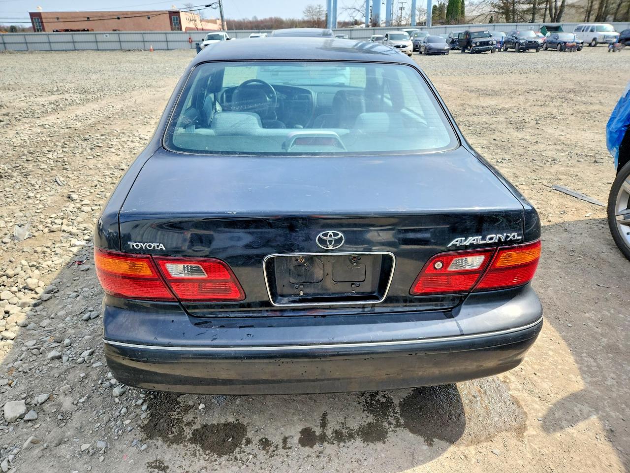 TOYOTA AVALON 1998 — 7