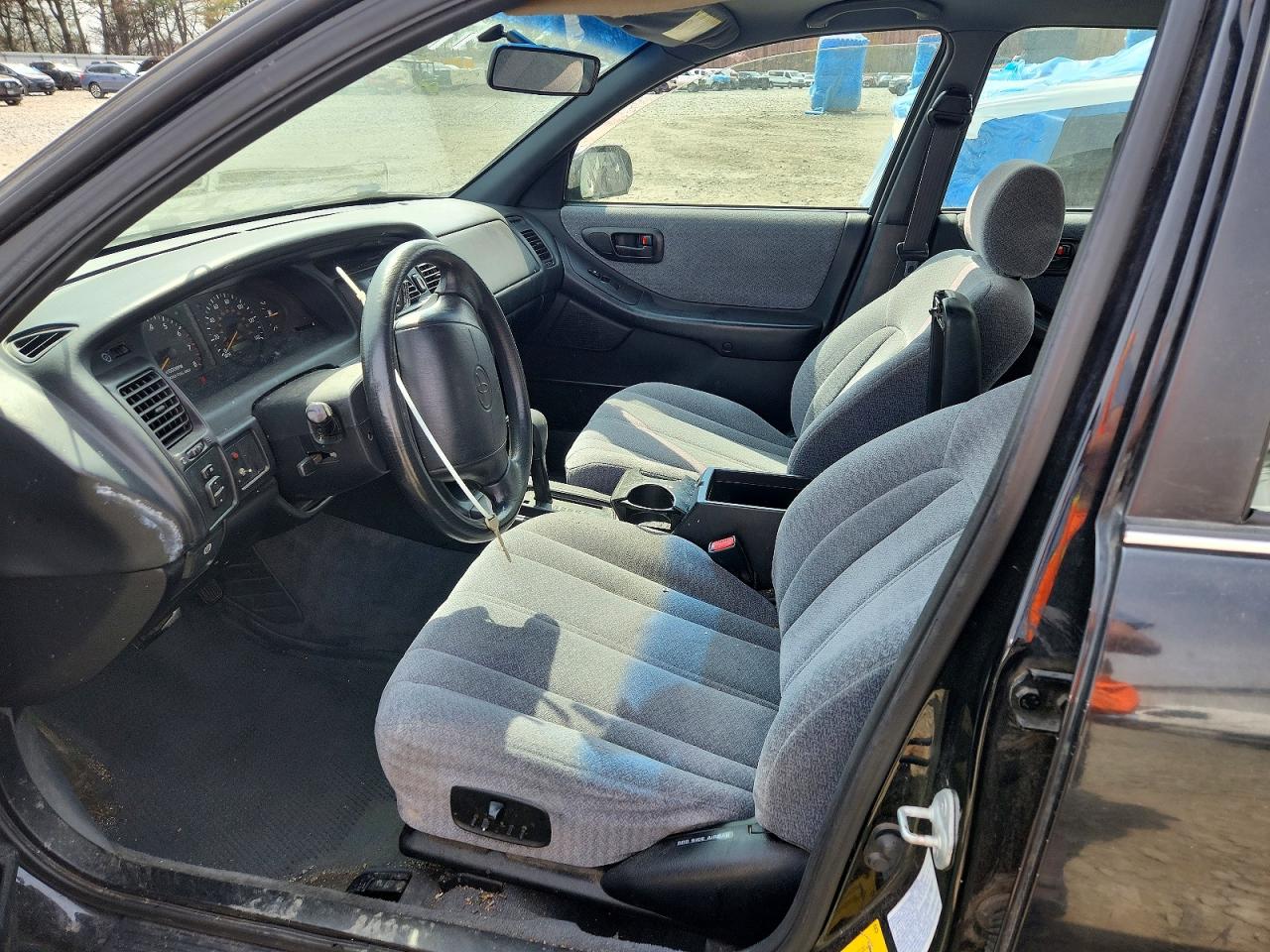TOYOTA AVALON 1998 — 8