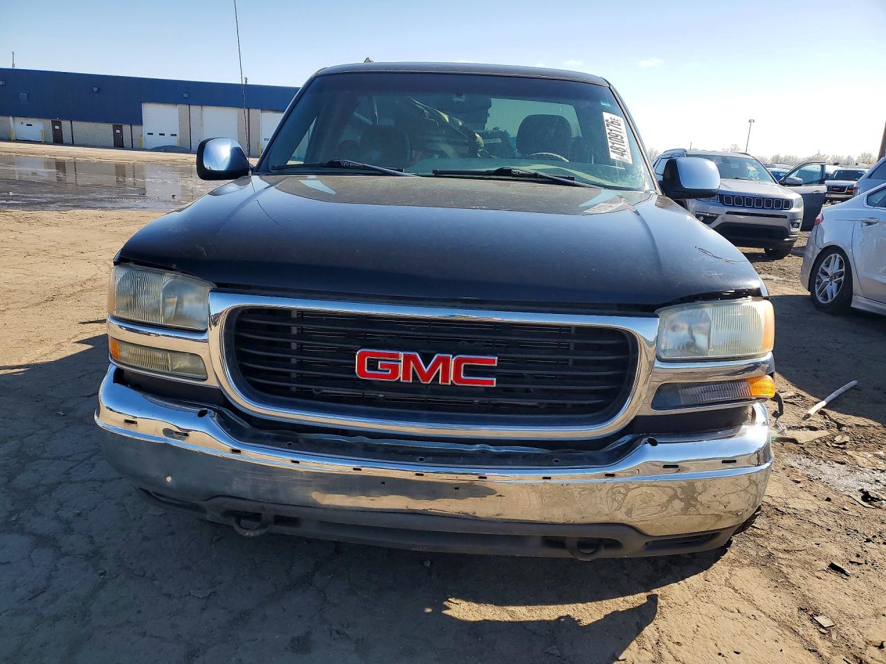 GMC NEW SIERRA 2002 — 6