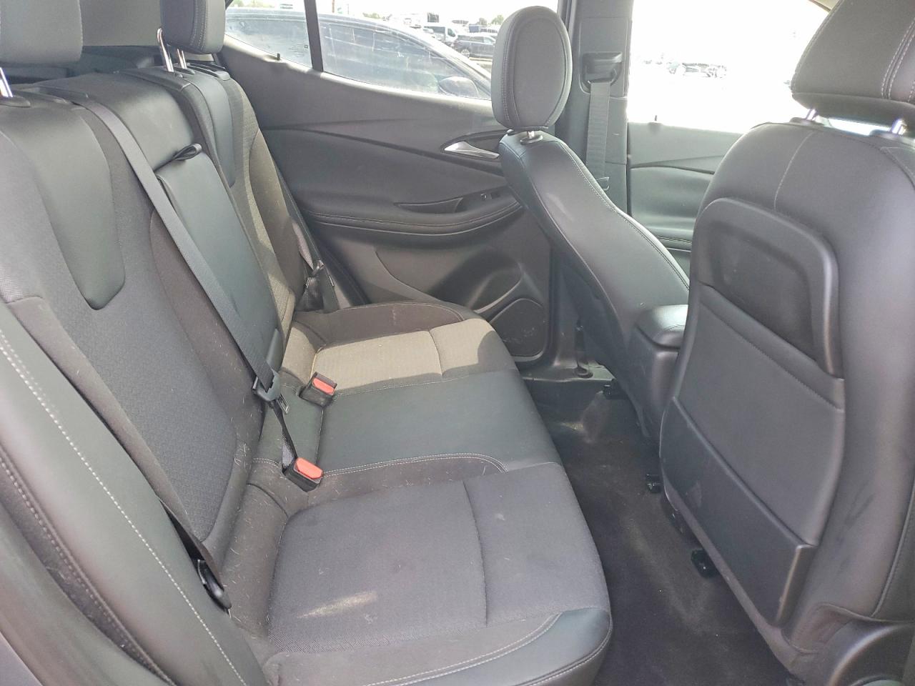 BUICK ENCORE GX 2021 — 12