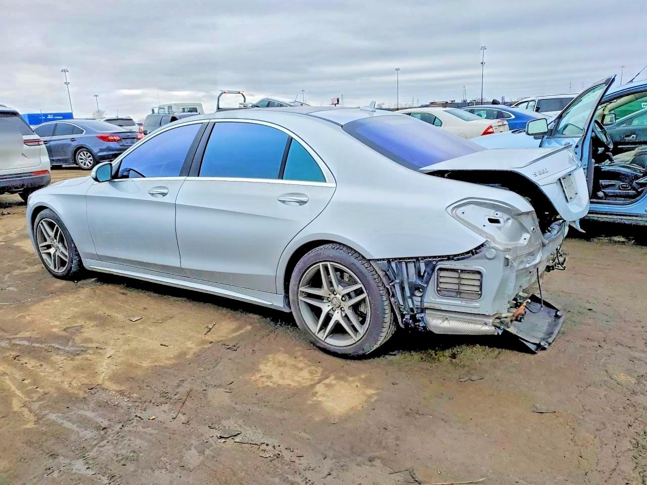 MERCEDES-BENZ S 2015 — 3