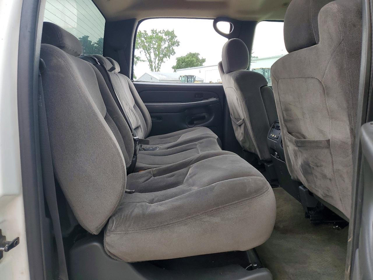 GMC SIERRA 2004 — 11