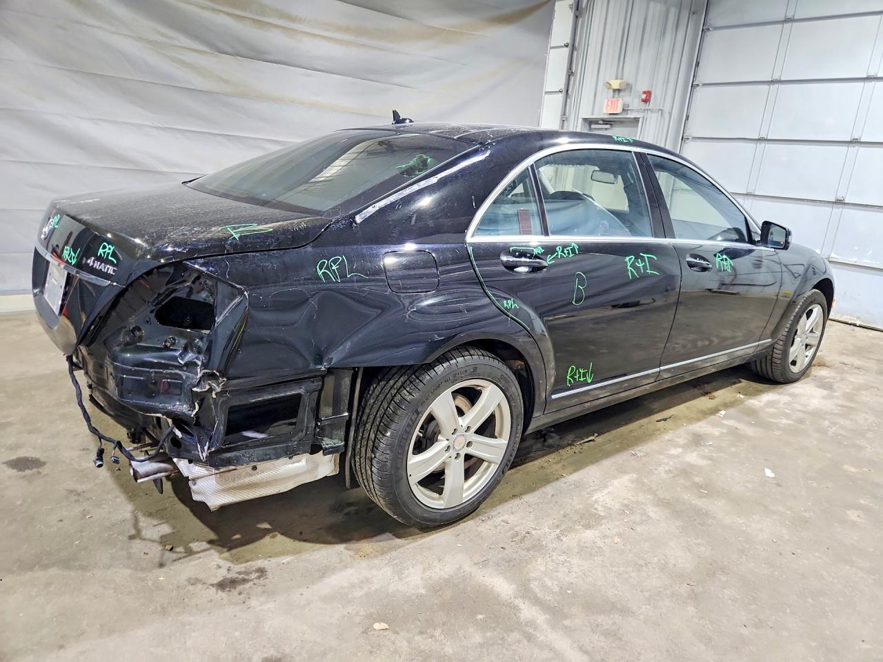 MERCEDES-BENZ S 2013 — 4
