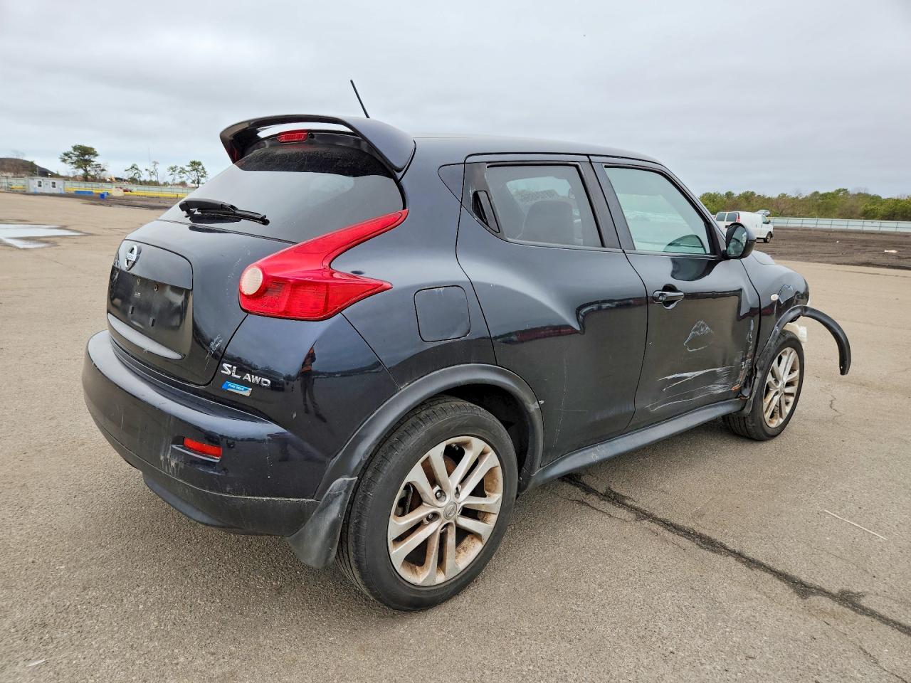NISSAN JUKE 2012 — 4