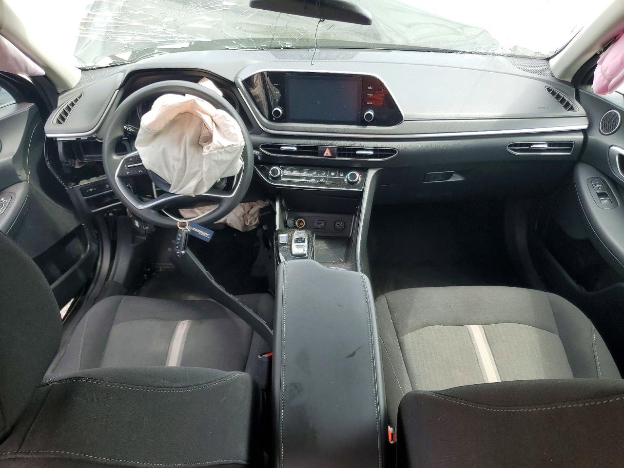 HYUNDAI SONATA 2022 — 9