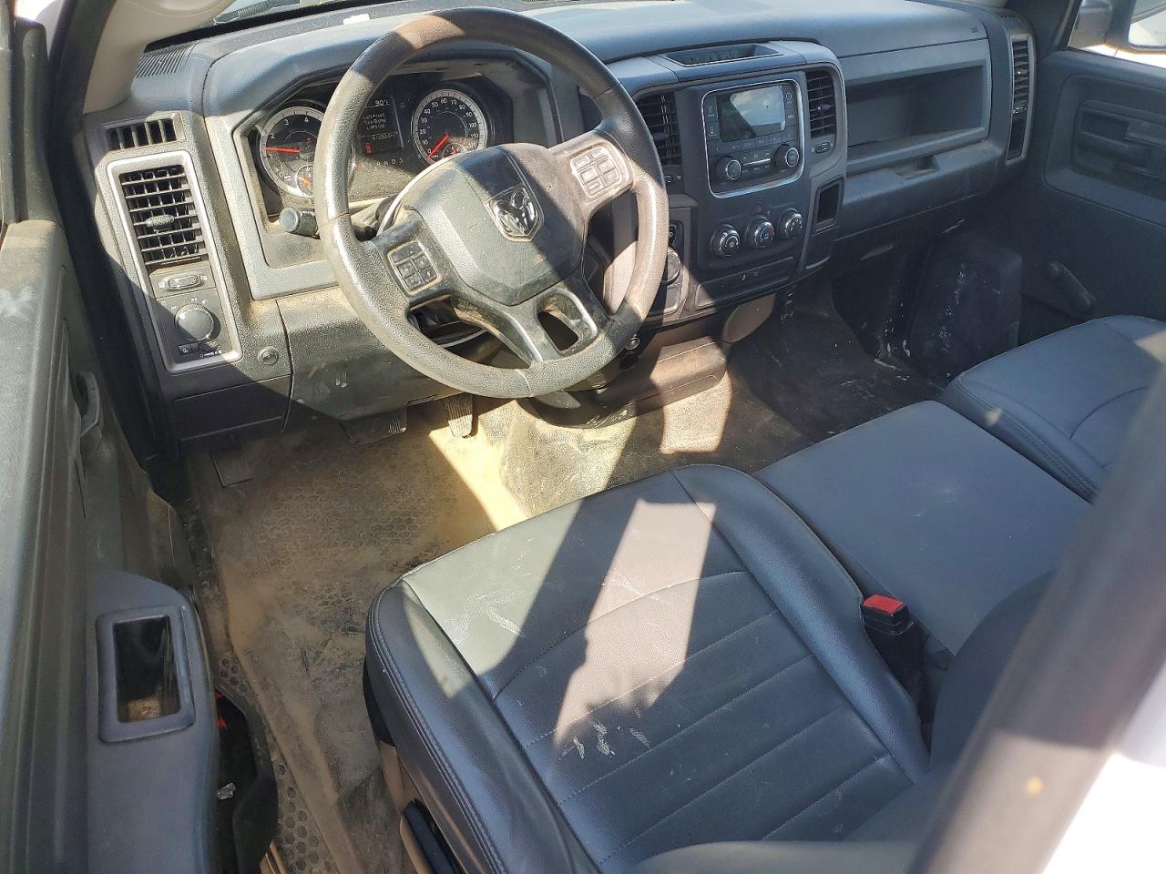 RAM 1500 CLASSIC 2020 — 9