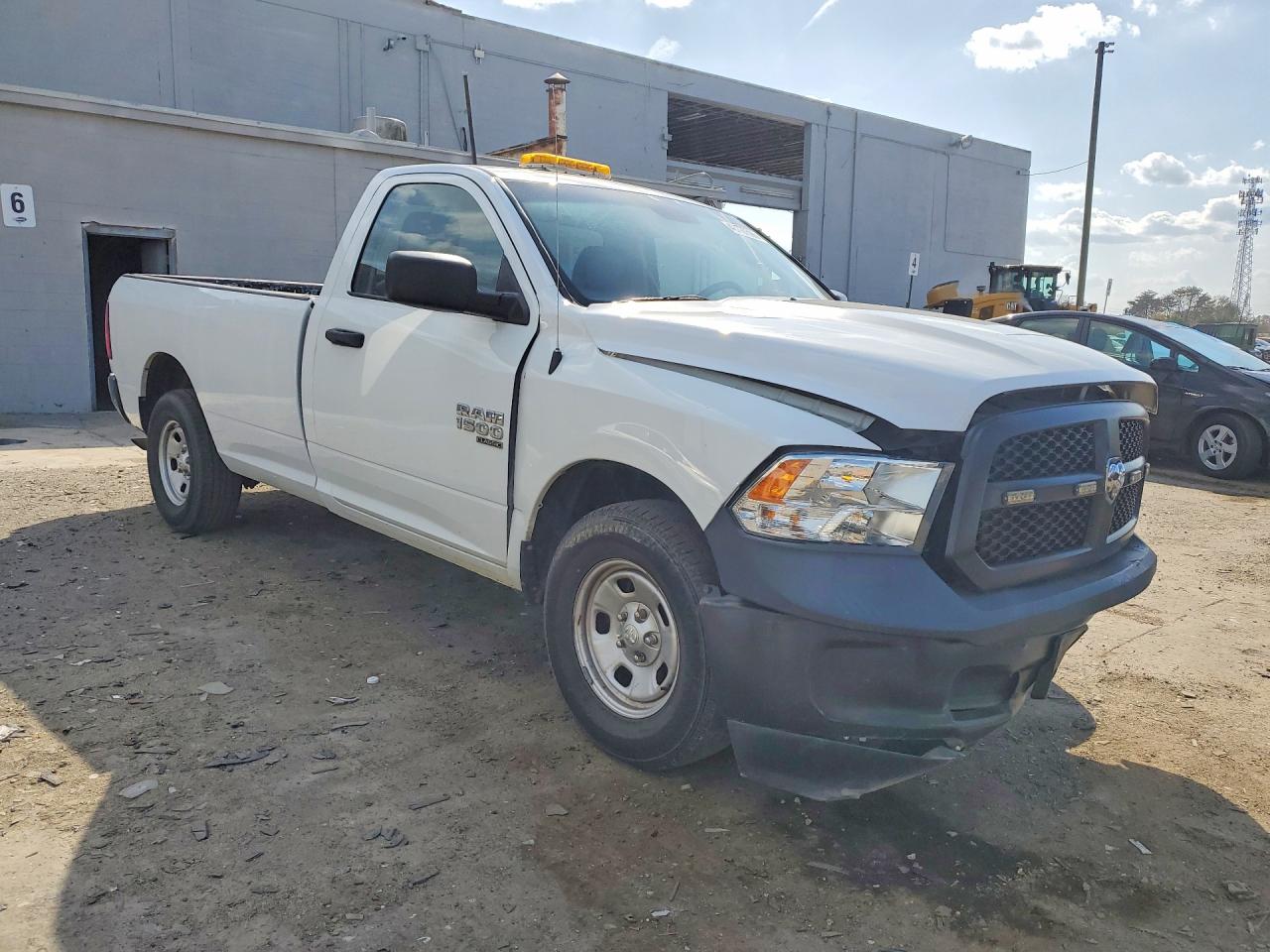 RAM 1500 CLASSIC 2020 — 5