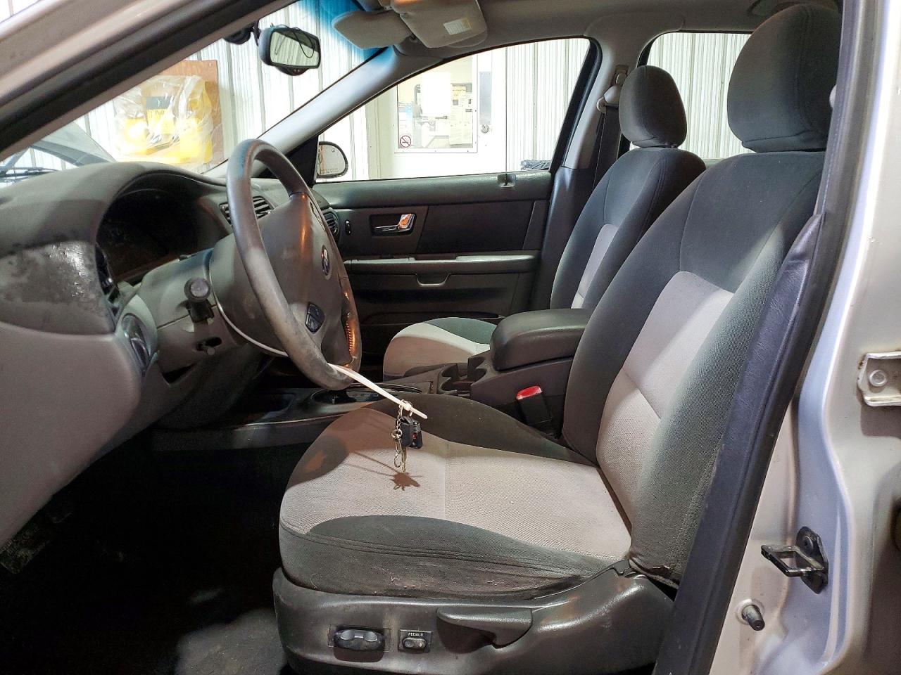 FORD TAURUS 2002 — 8