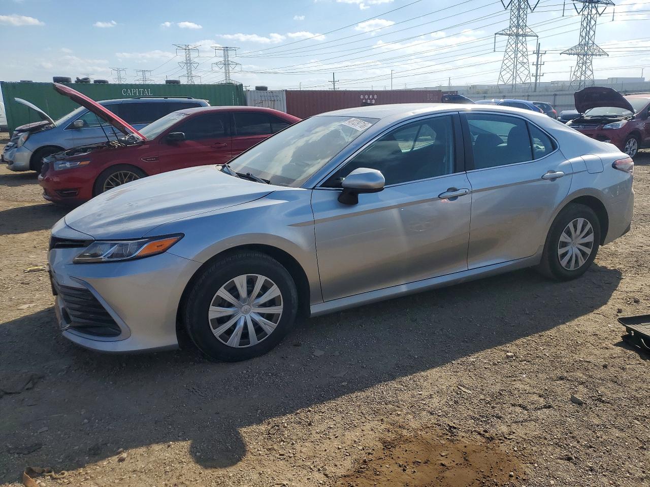 2024 TOYOTA CAMRY HYBRID LE