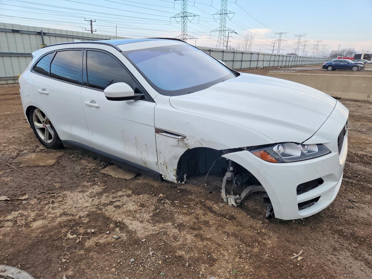 2018 JAGUAR F-PACE PREMIUM