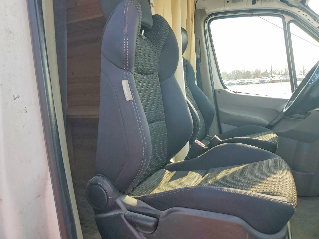 FREIGHTLINER SPRINTER 2008 — 12