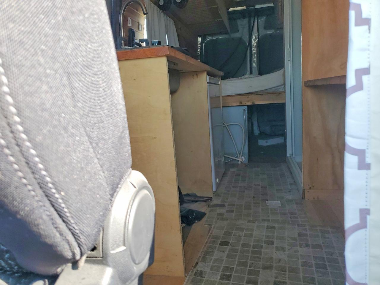 FREIGHTLINER SPRINTER 2008 — 11