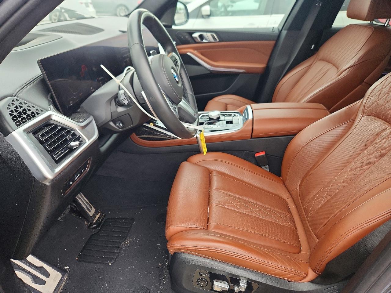 BMW X7 2024 — 8