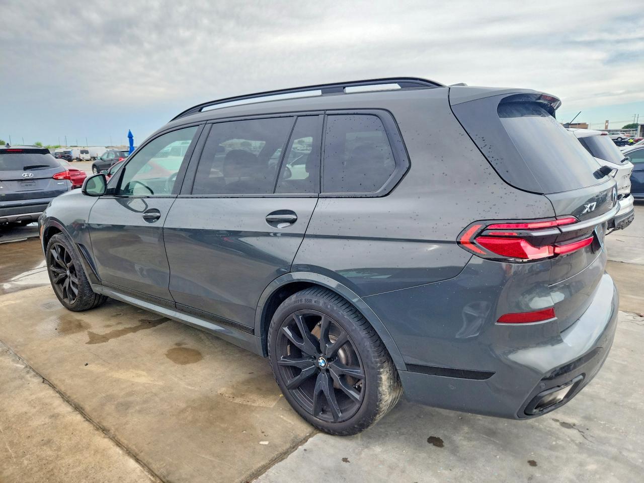 BMW X7 2024 — 3