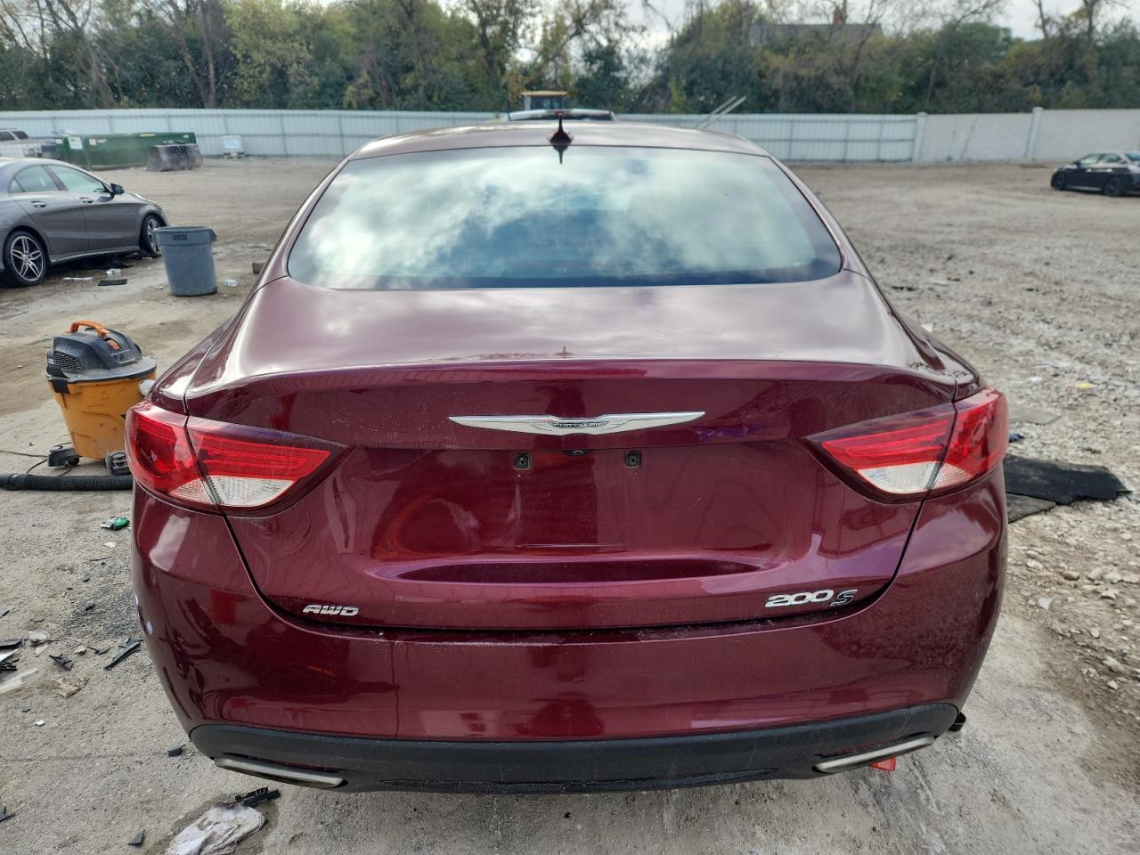 CHRYSLER 200 2016 — 7