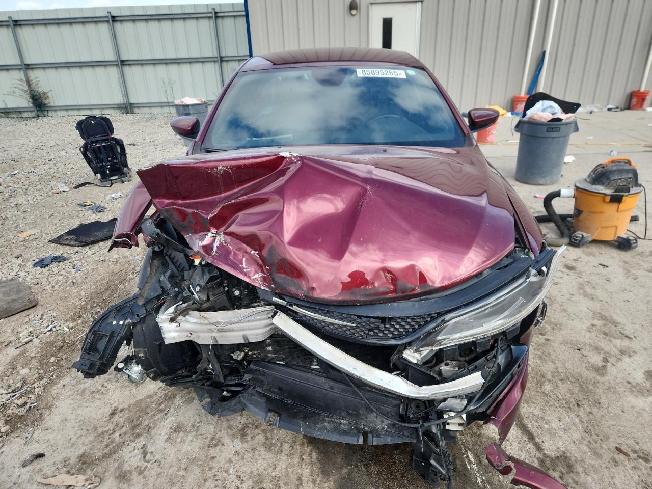 CHRYSLER 200 2016 — 6