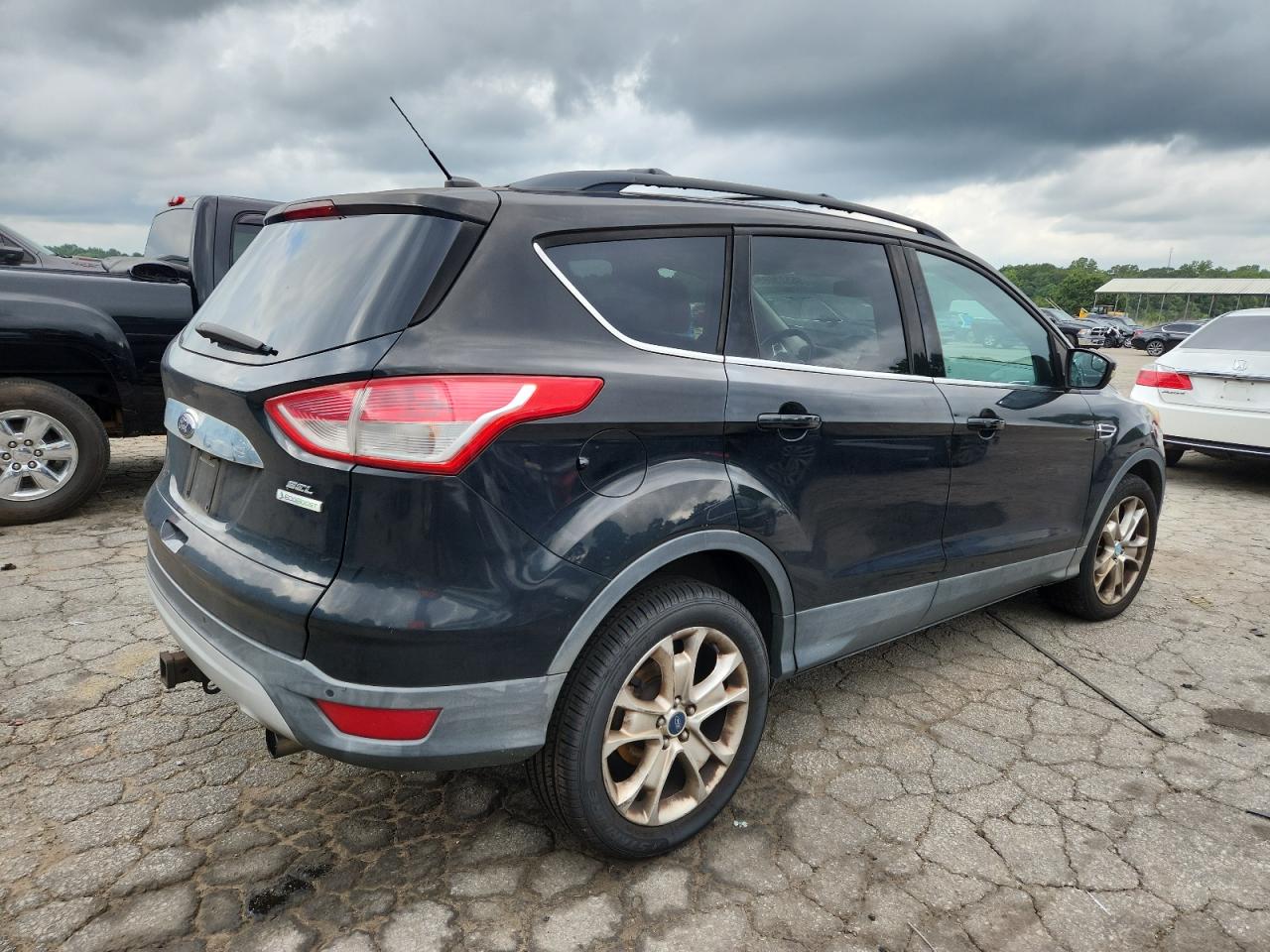 FORD ESCAPE 2013 — 4